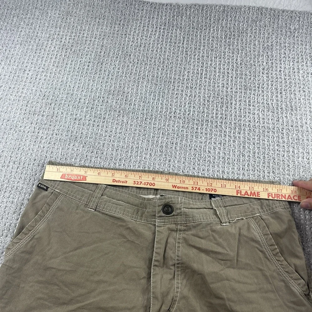 Kuhl Men's Vintage Patina Dye Hiking Shorts Zip Cargo Pockets Size 34 Olive